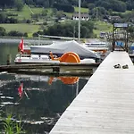 Apartamento Christoph Haus Kmb Seeappartement Am Ossiacher Mit Direktem Seezugang Und Hallenbad Bodensdorf