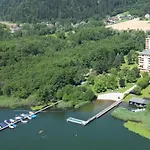 Christoph Haus Kmb Seeappartement Am Ossiacher Mit Direktem Seezugang Und Hallenbad